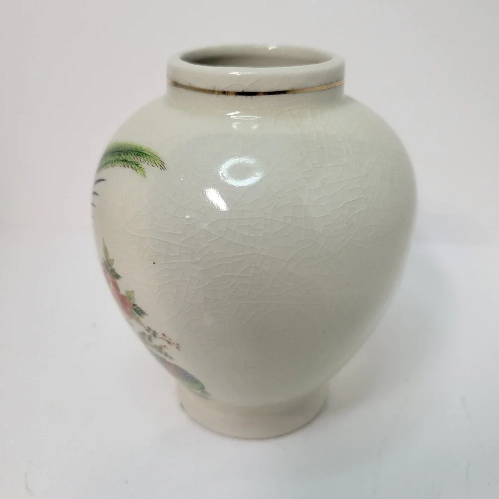 Vintage Japanese‎ Moriage Style Vase Floral Bird Design Gold Trim Crackle Glaze